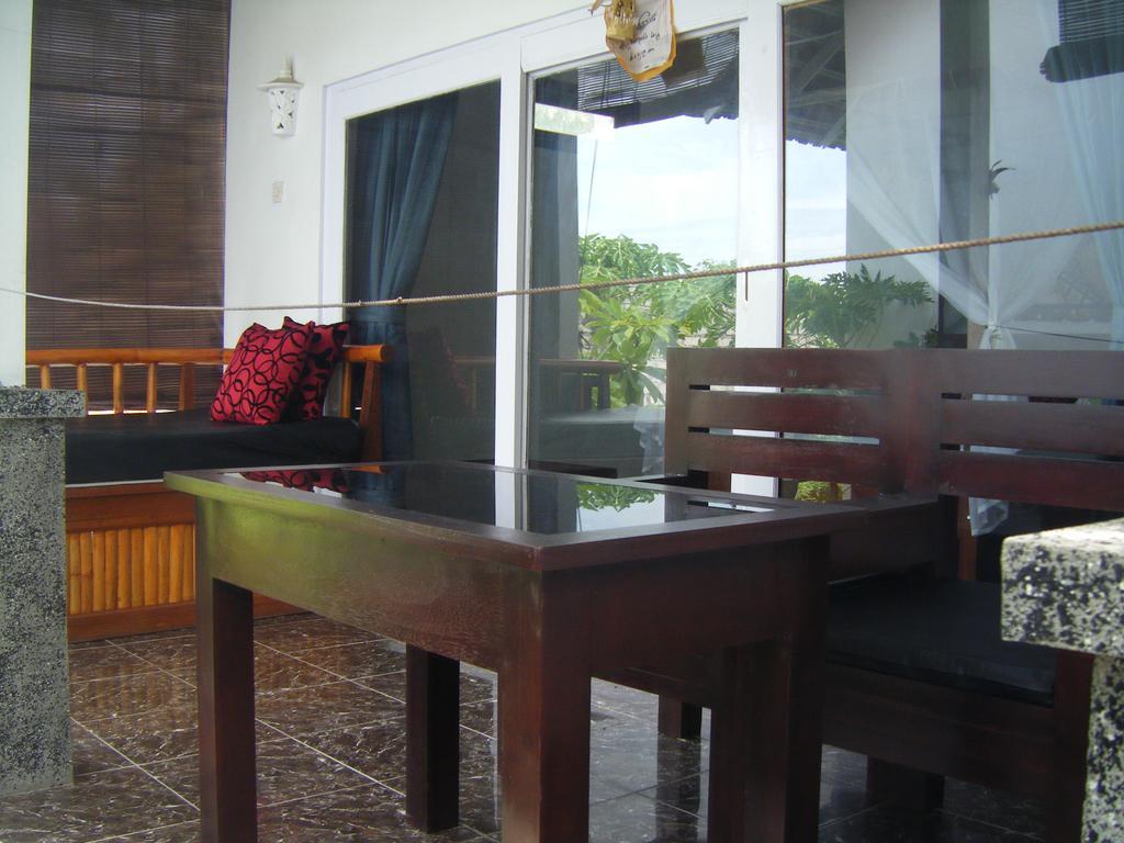 Alur Beach Homestay آميدْ الغرفة الصورة